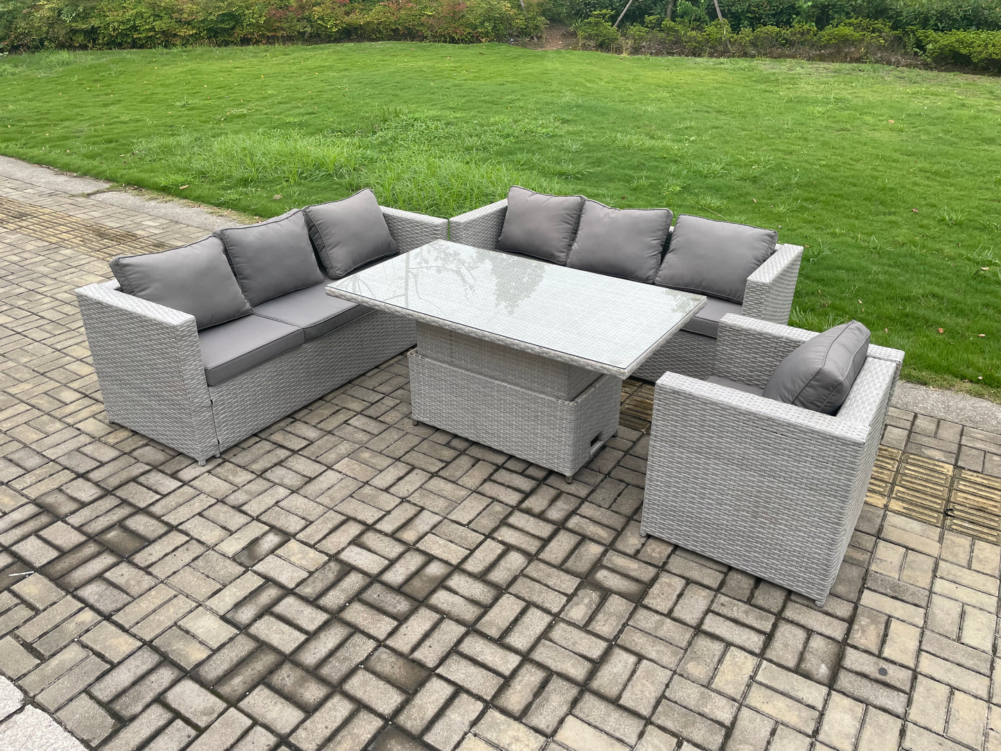 Outdoor PE Rattan Garden Furniture Set with Height-Adjustable Rising Table