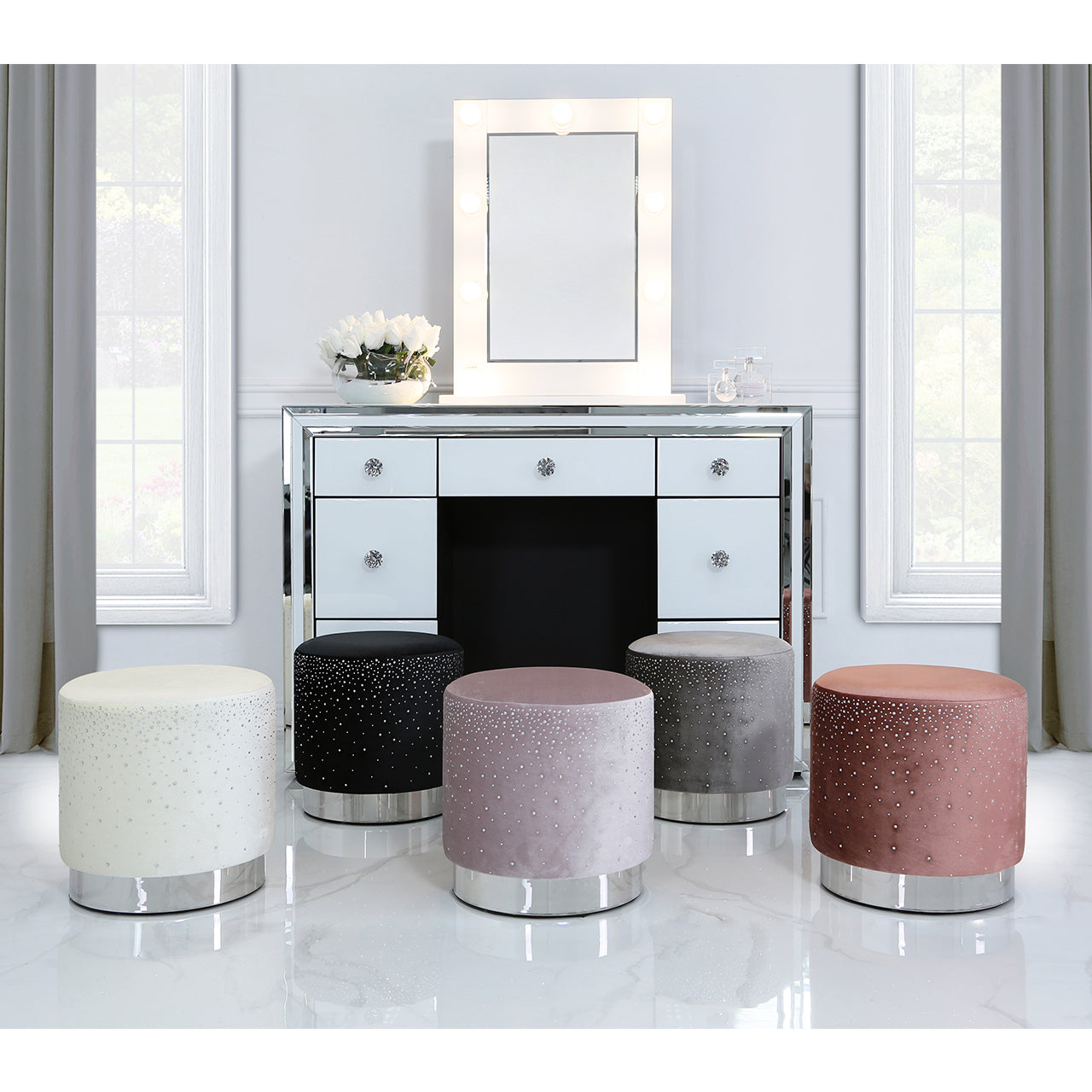 Round Stool with Sparkle Pattern