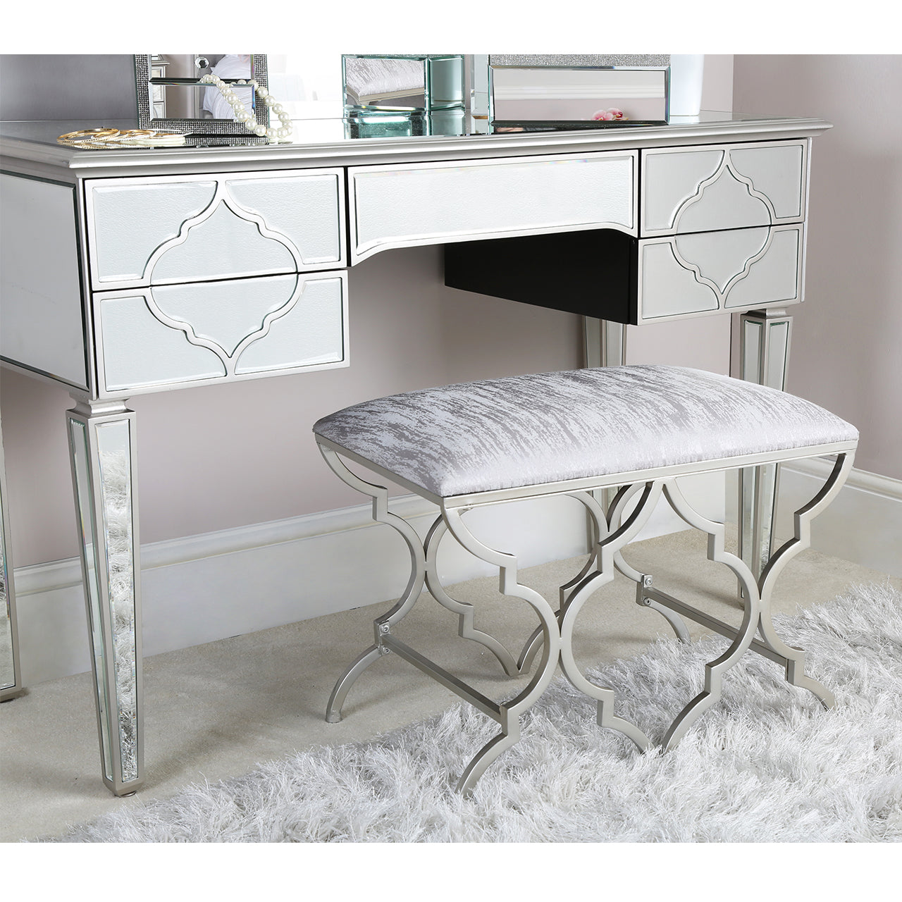 Silver Mirrored Casablanca Stool