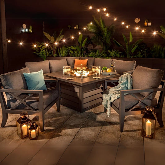 Benefits of Buying Garden Furniture with a Fire Pit