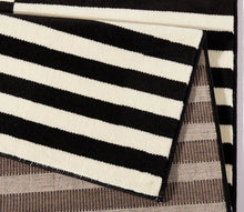 Gloria Black Cream Rug