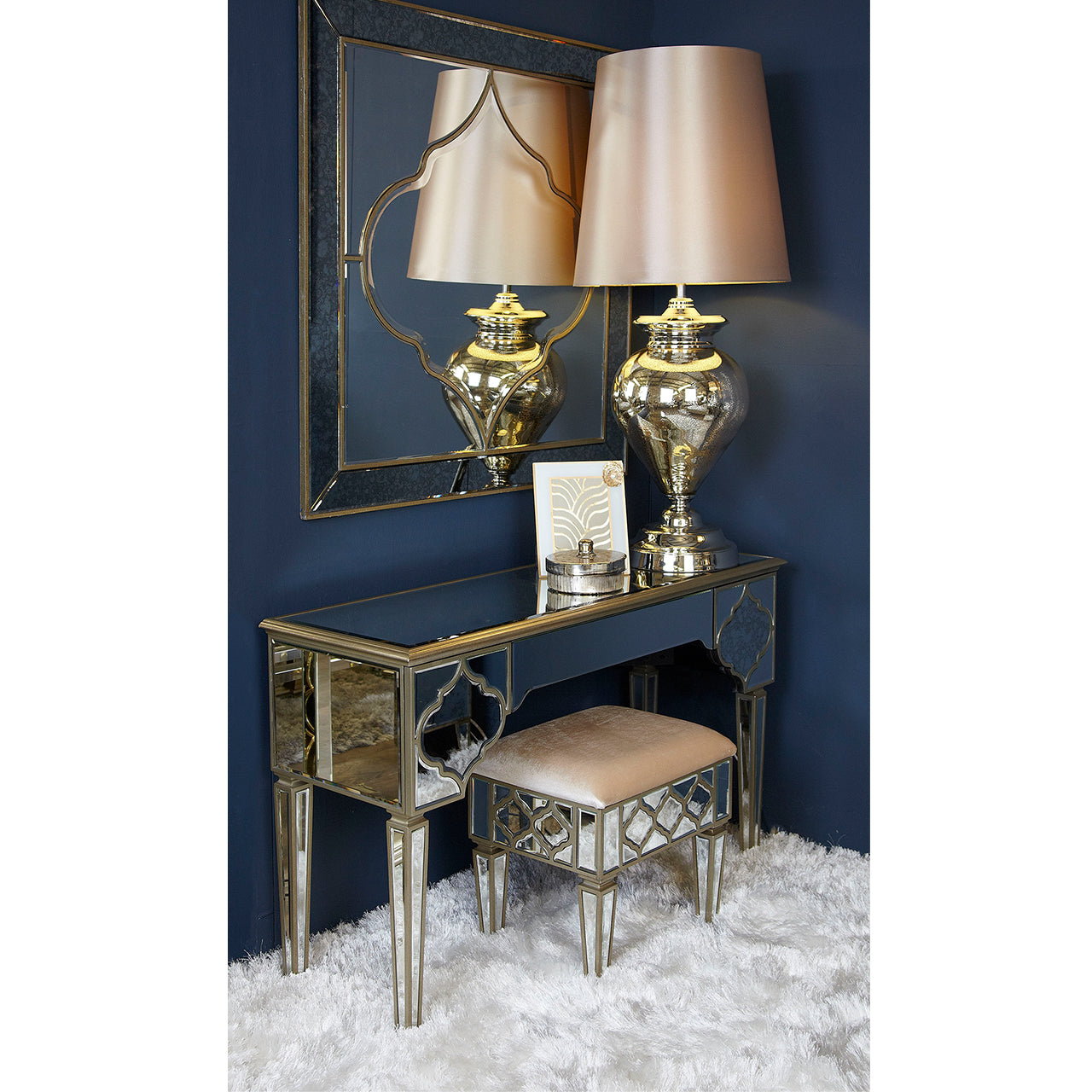 Champagne Casablanca Mirrored Table