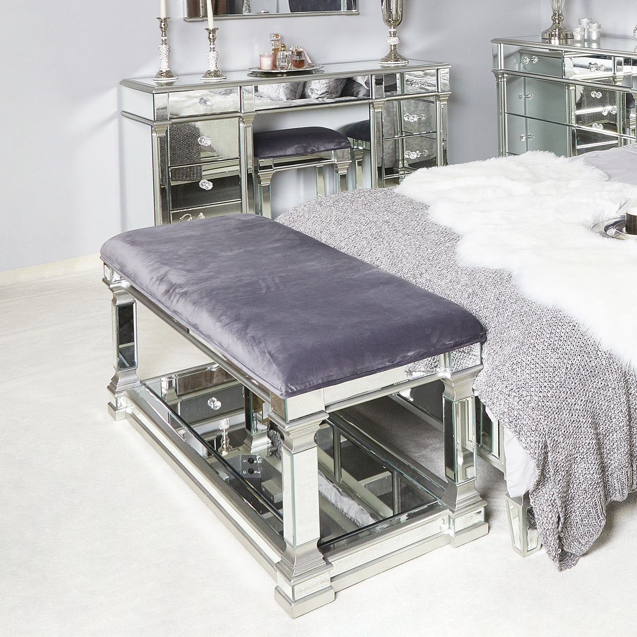 Silver Casablanca Mirrored Bench